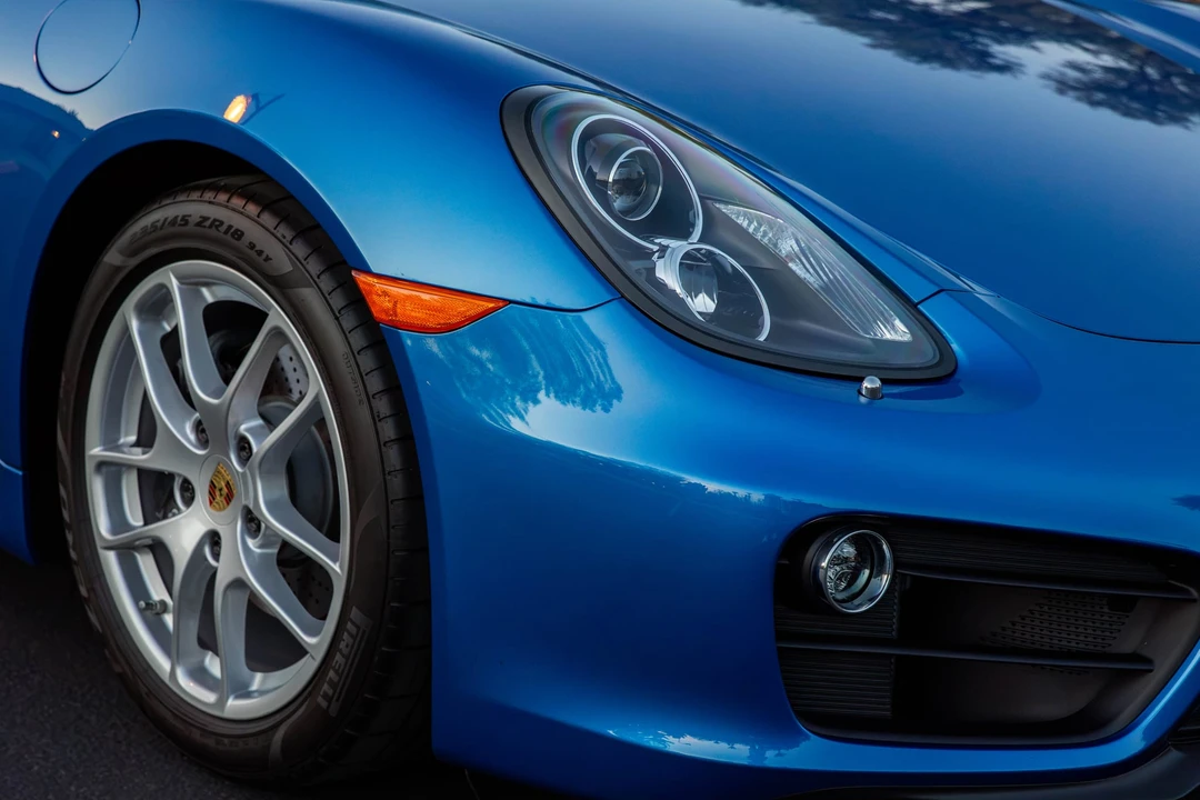 2015 Porsche 981 Cayman - Image 11 of 31