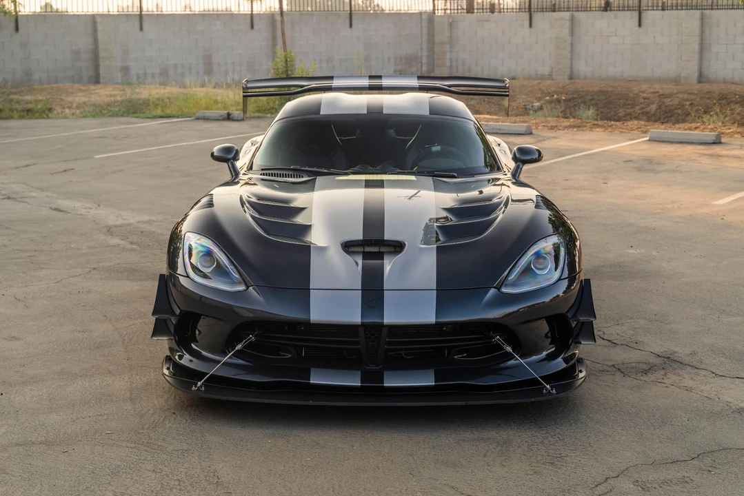 2016 Dodge Viper ACR 5th Gen - Image 13 of 31