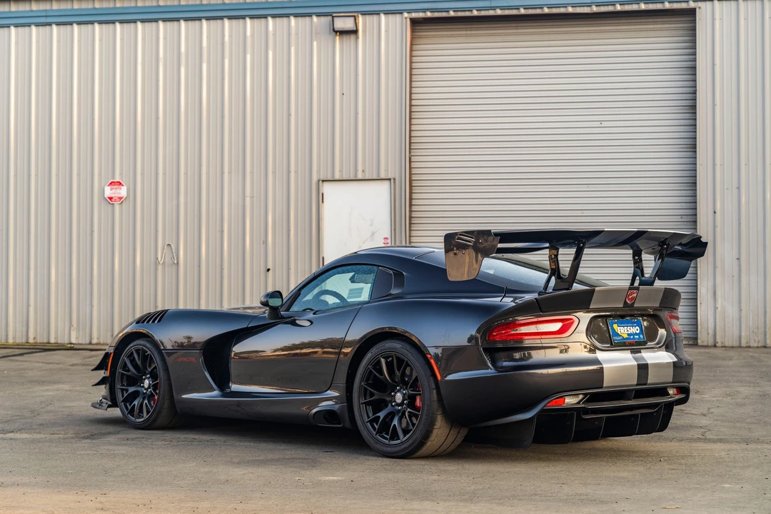 2016 Dodge Viper ACR 5th Gen - Image 5 of 31