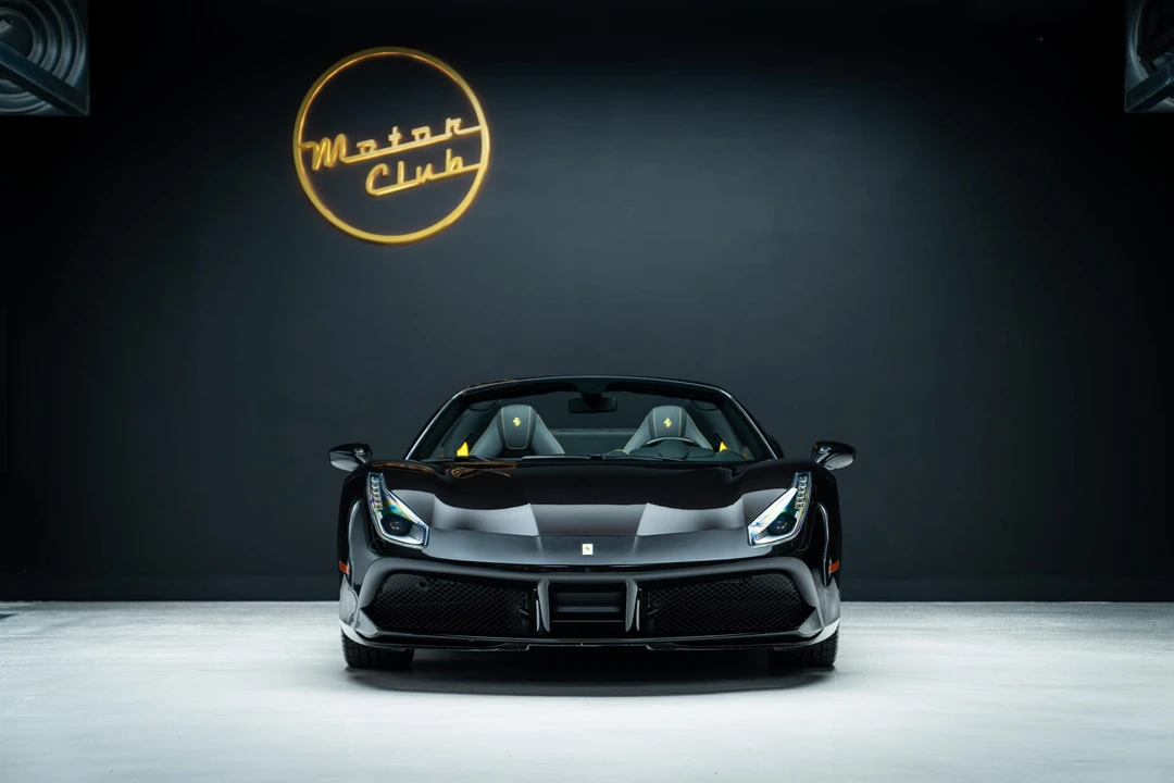 2016 Ferrari 488 Spider - Image 5 of 31