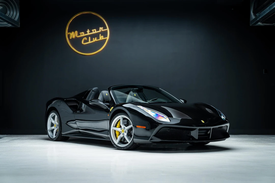 2016 Ferrari 488 Spider - Image 27 of 31