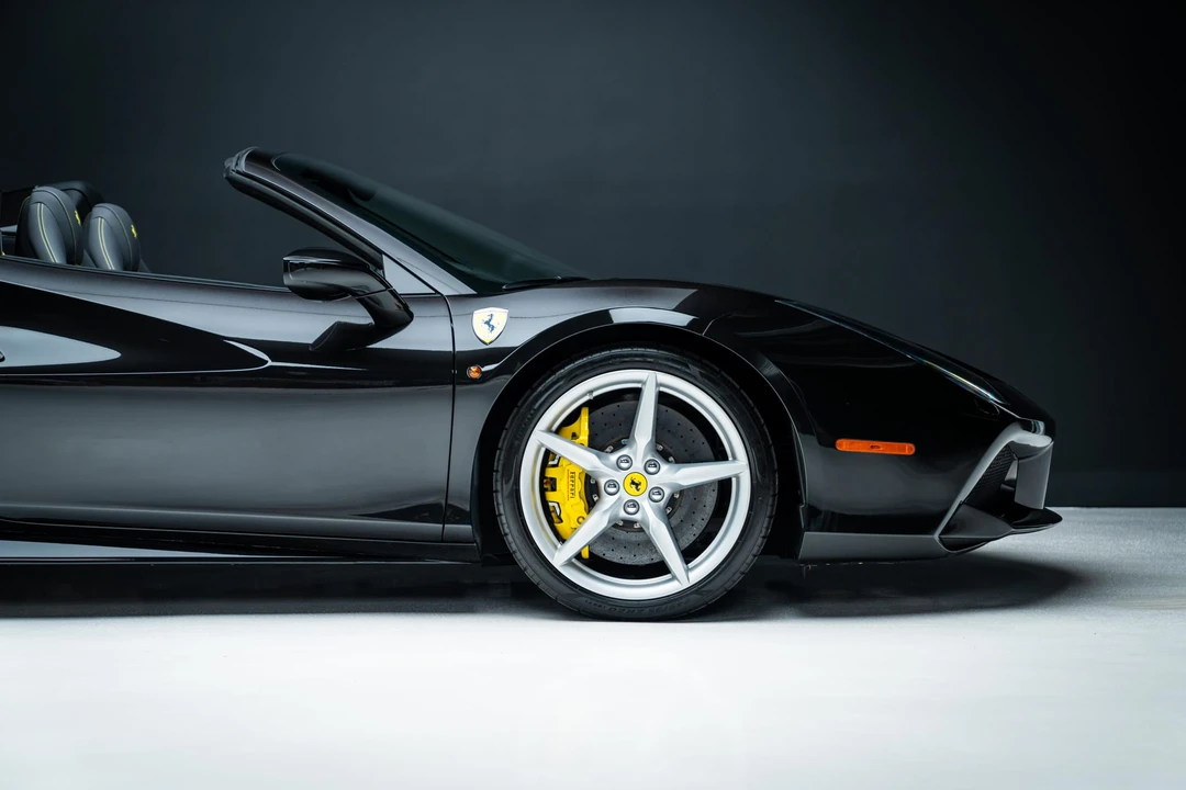 2016 Ferrari 488 Spider - Image 30 of 31