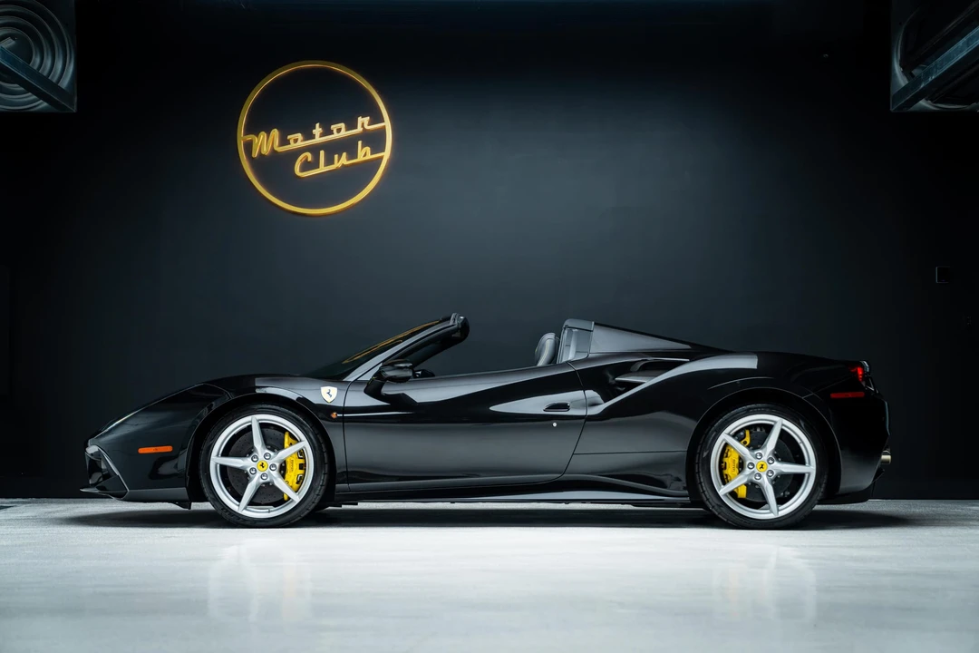 2016 Ferrari 488 Spider - Image 13 of 31