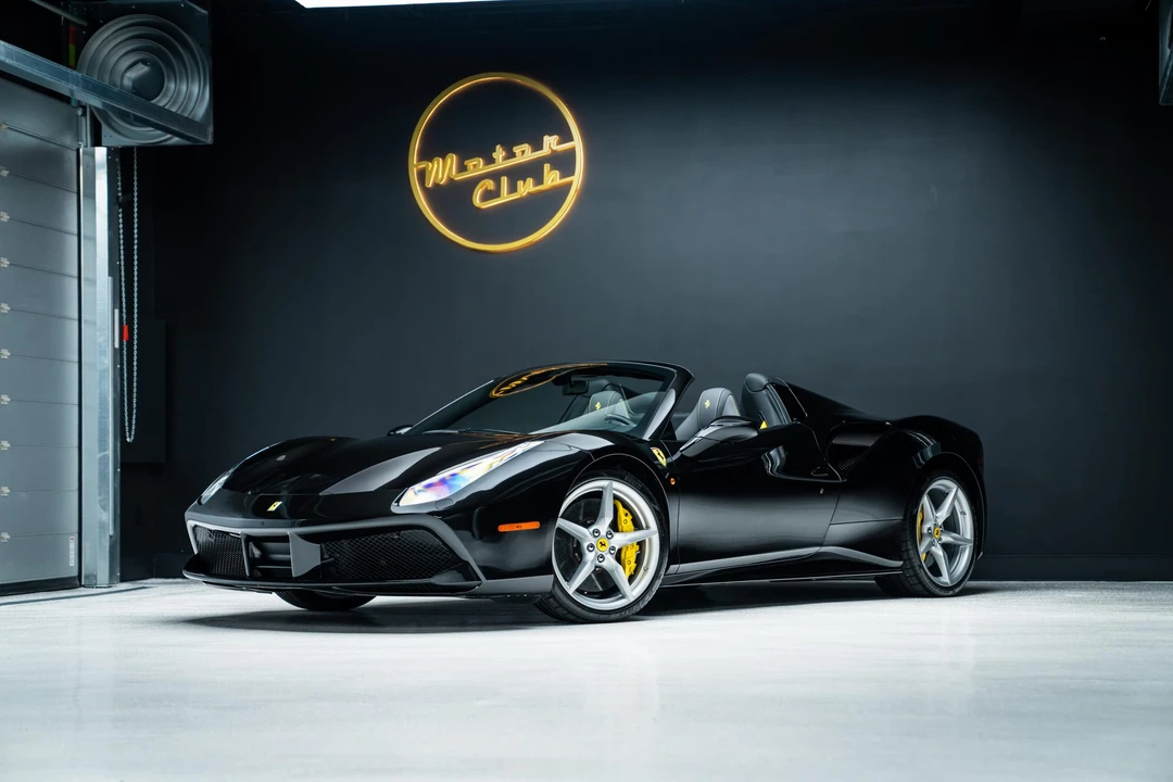 2016 Ferrari 488 Spider - Image 12 of 31