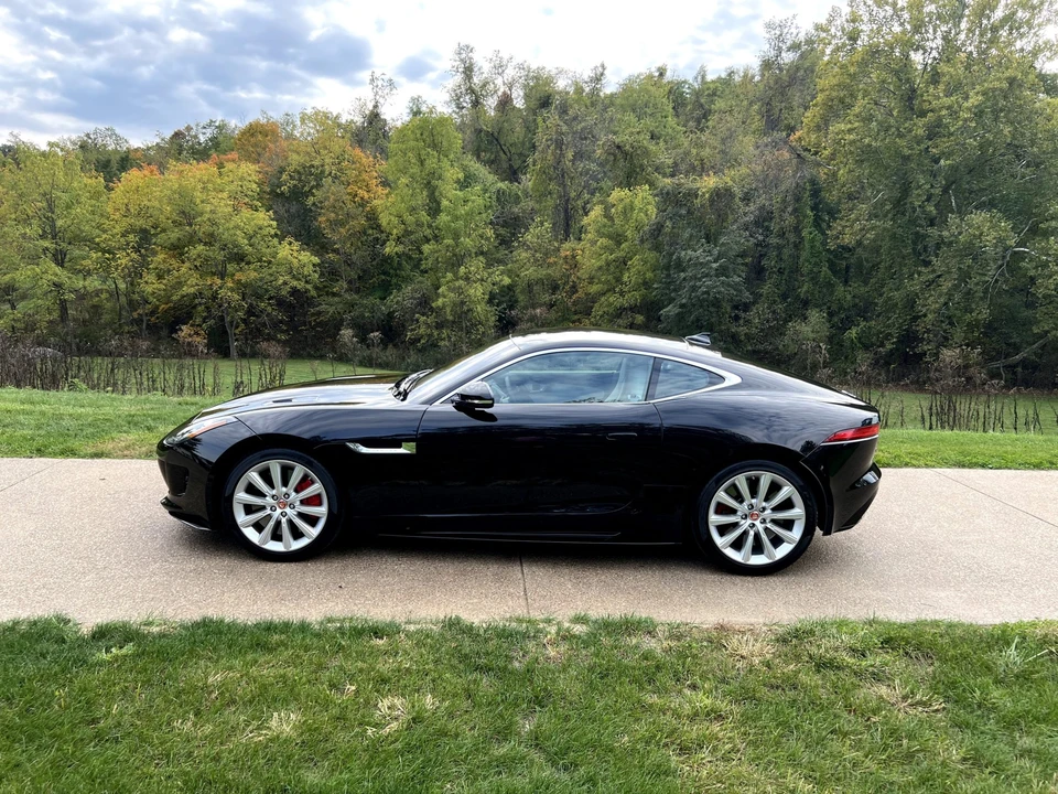 2017 Jaguar F-Type 1st Gen - Image 11 of 31