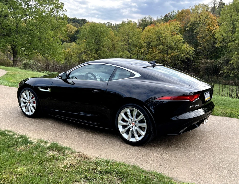 2017 Jaguar F-Type 1st Gen - Image 10 of 31