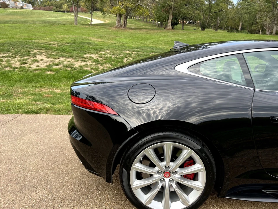 2017 Jaguar F-Type 1st Gen - Image 17 of 31