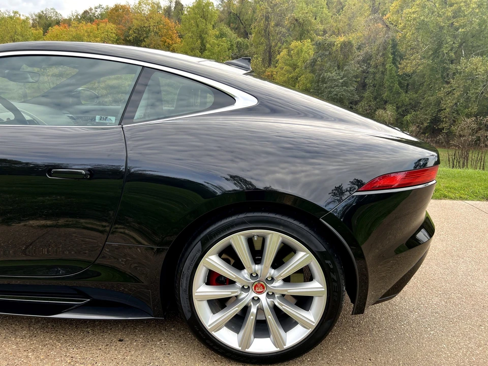 2017 Jaguar F-Type 1st Gen - Image 16 of 31