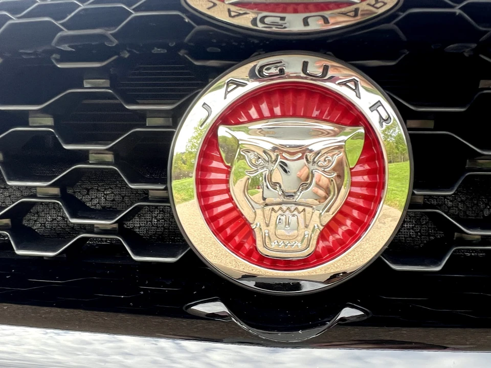 2017 Jaguar F-Type 1st Gen - Image 21 of 31
