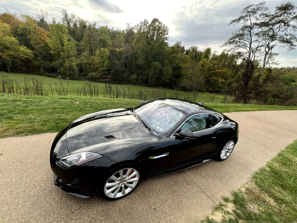2017 Jaguar F-Type 1st Gen - Image 2 of 31