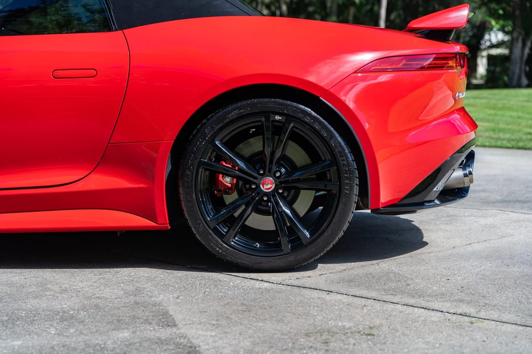 2017 Jaguar F-Type SVR 1st Gen - Image 31 of 31