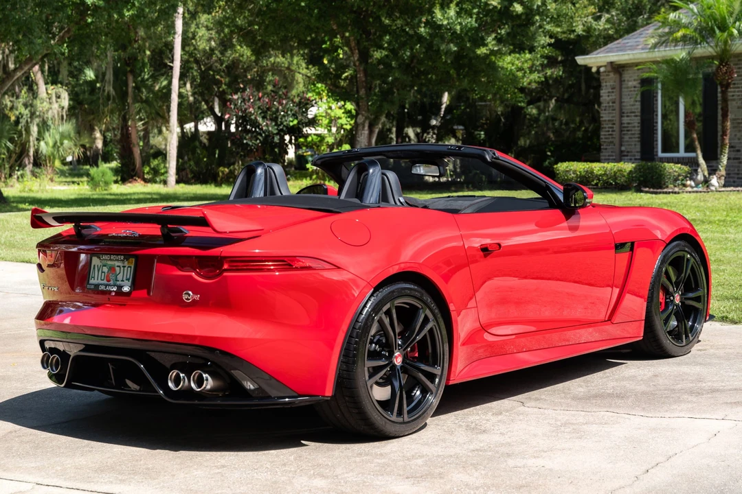 2017 Jaguar F-Type SVR 1st Gen - Image 5 of 31