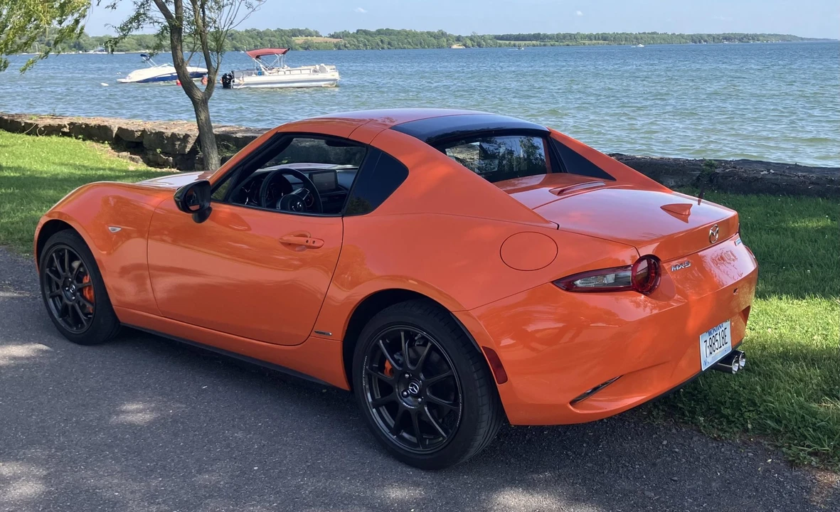 2019 Mazda ND MX-5 Miata - Image 6 of 31