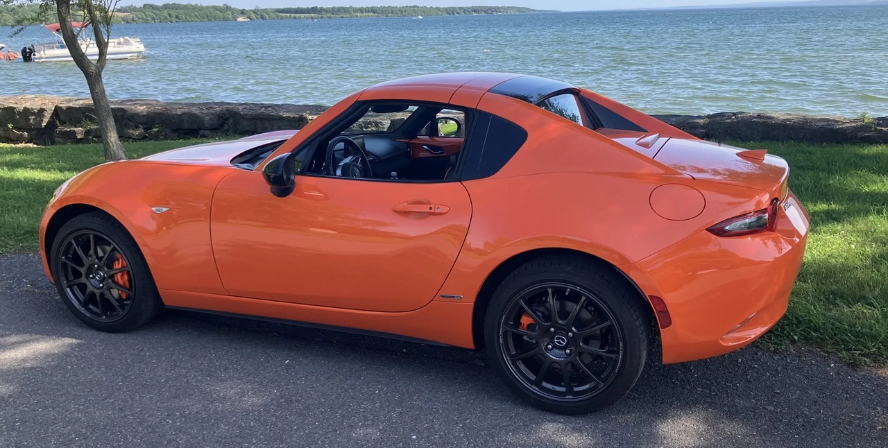 2019 Mazda ND MX-5 Miata - Image 5 of 31