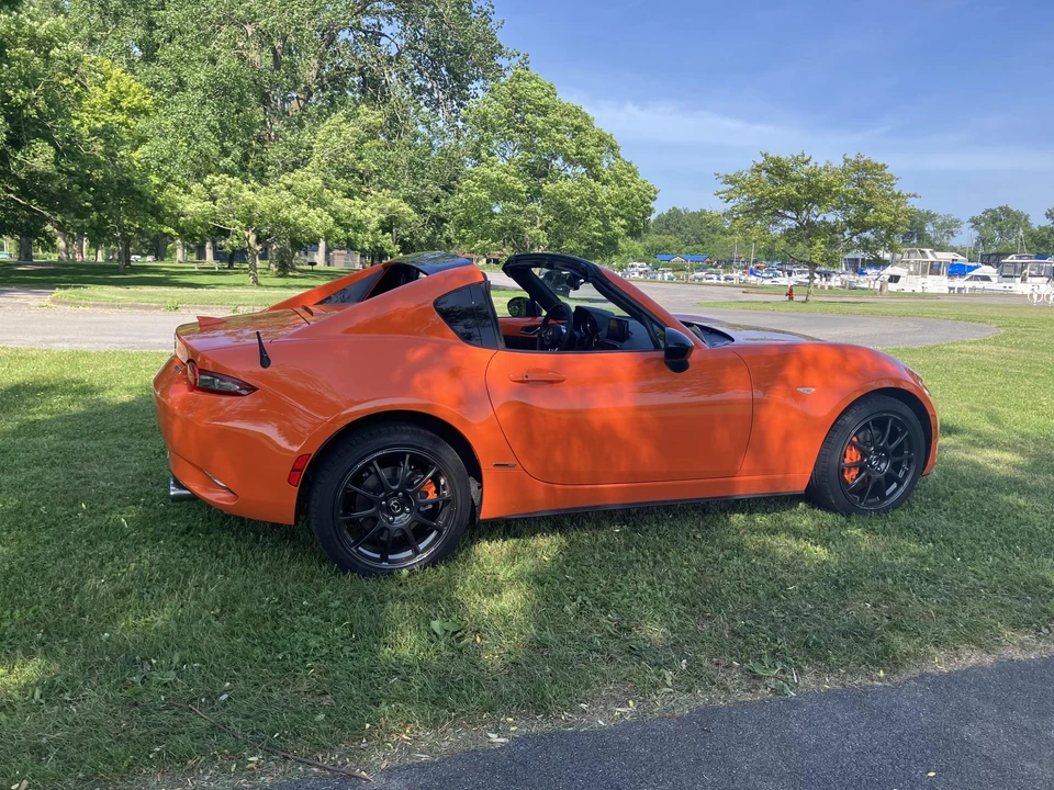 2019 Mazda ND MX-5 Miata - Image 17 of 31