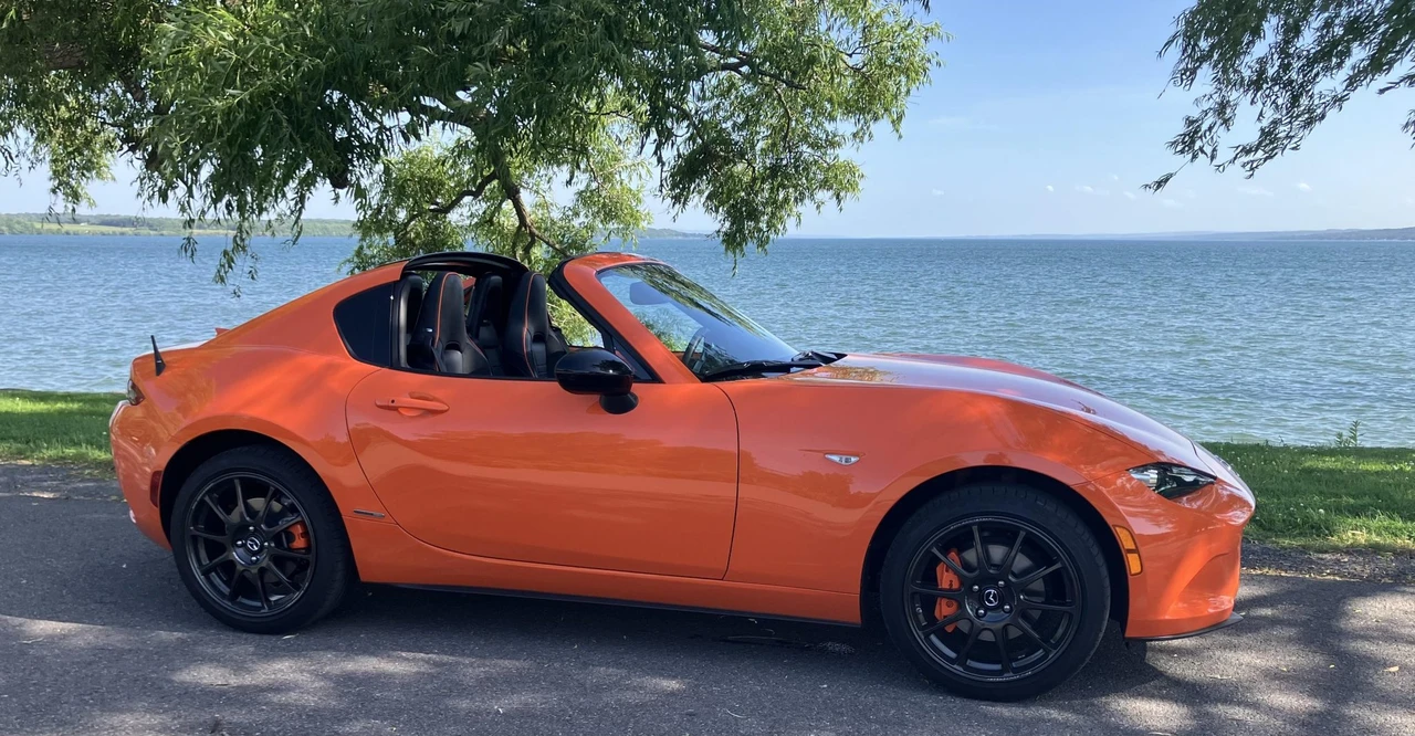 2019 Mazda ND MX-5 Miata - Image 21 of 31