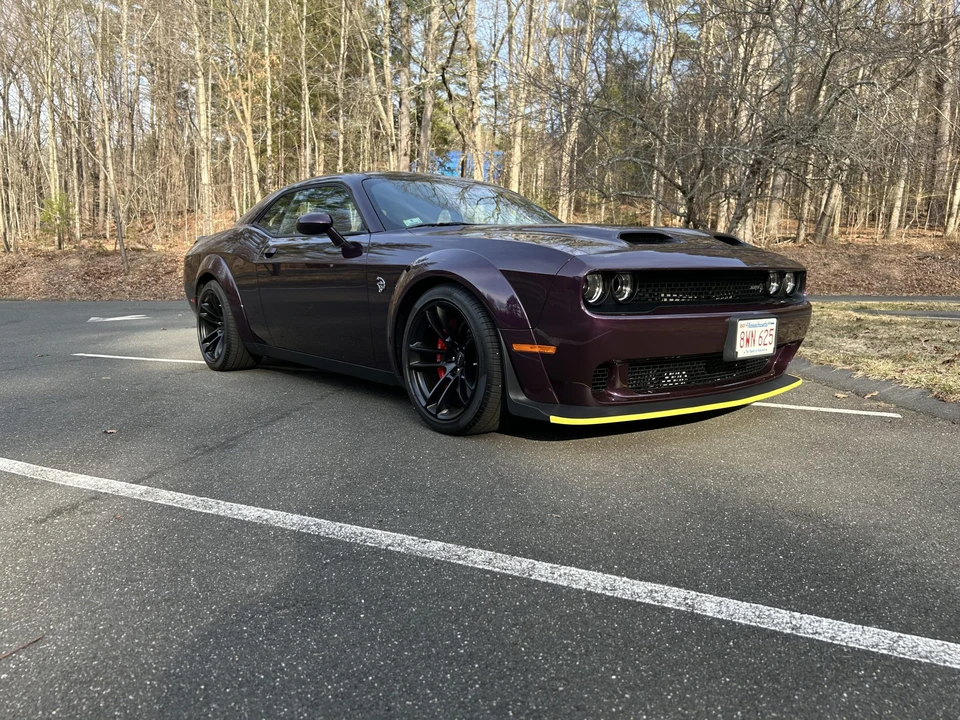 2020 Dodge Challenger SRT Hellcat 3rd Gen - Image 14 of 31