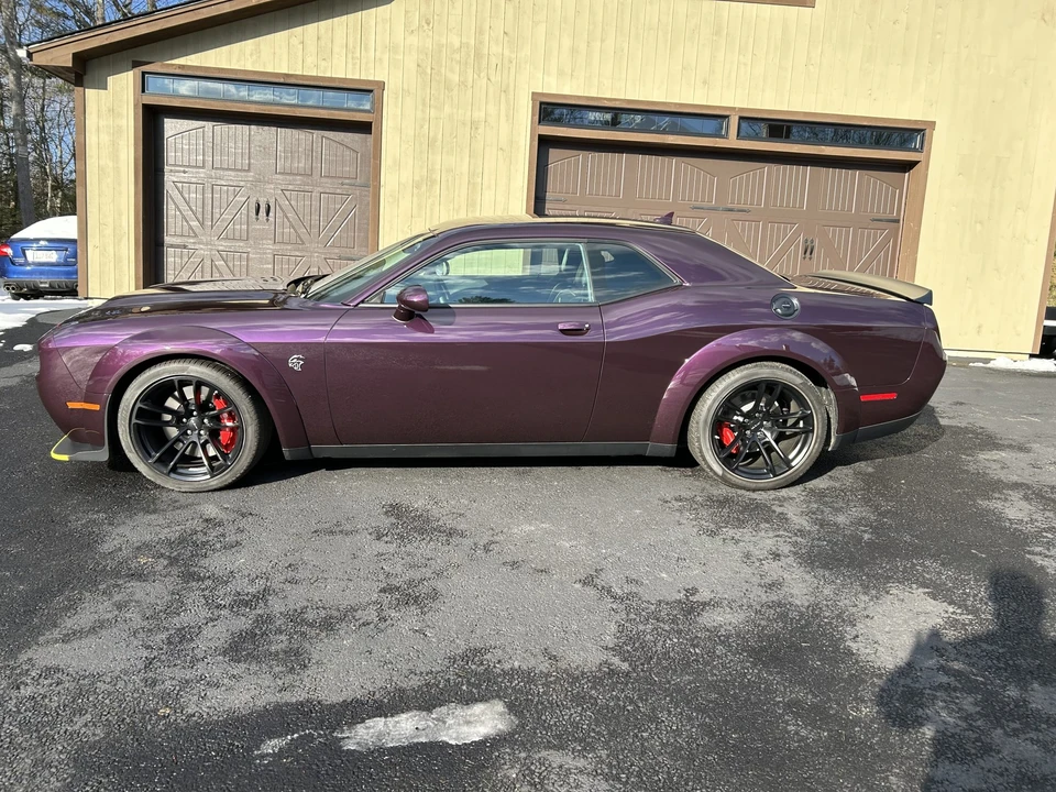 2020 Dodge Challenger SRT Hellcat 3rd Gen - Image 19 of 31