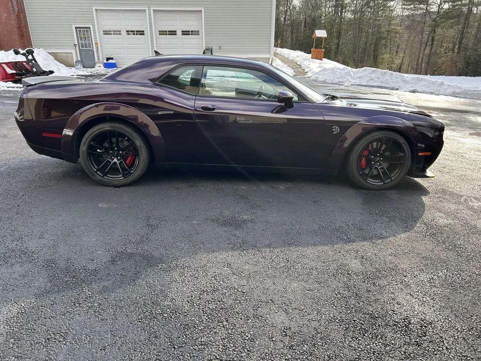 2020 Dodge Challenger SRT Hellcat 3rd Gen - Image 22 of 31