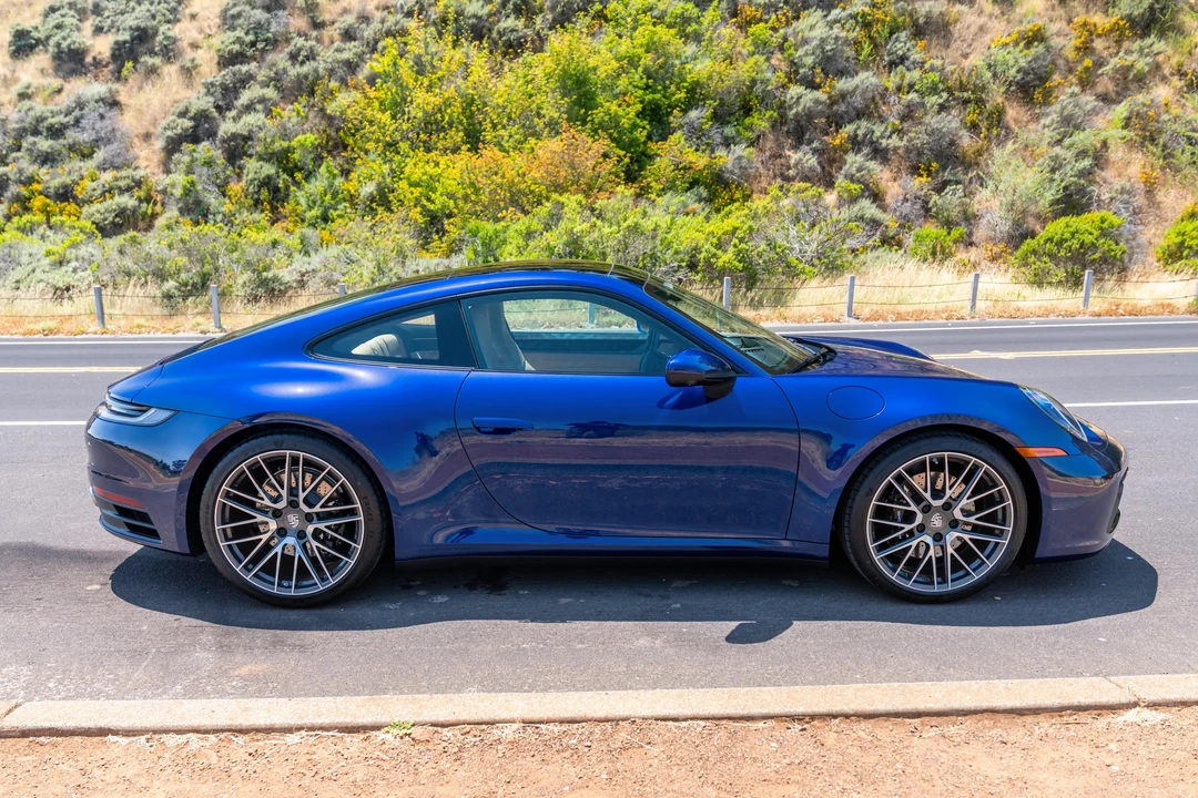 2024 Porsche 992 Carrera S - Image 12 of 31