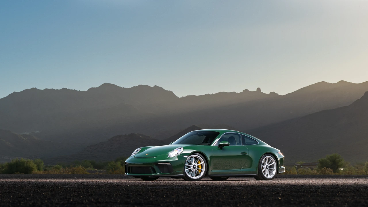 2018 Porsche 991 GT3 - Image 3 of 31