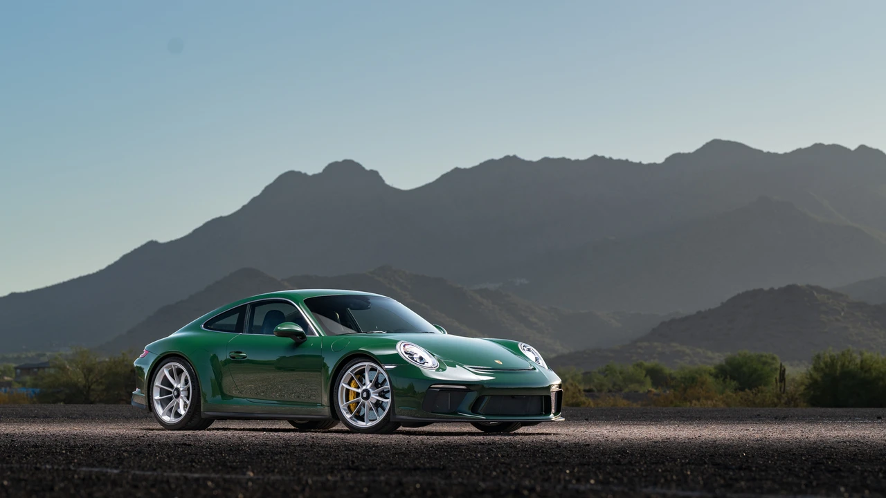 2018 Porsche 991 GT3 - Image 13 of 31