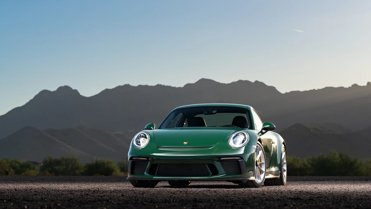 2018 Porsche 991 GT3 - Image 5 of 31