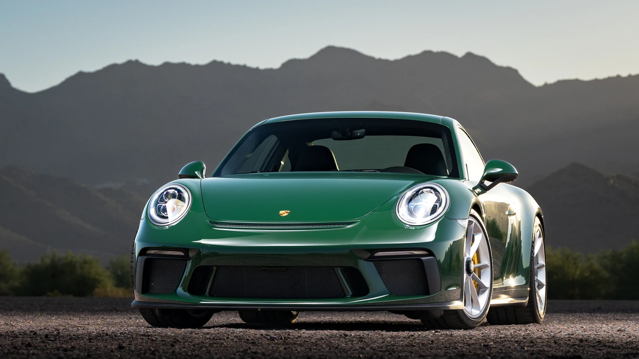 2018 Porsche 991 GT3 - Image 4 of 31