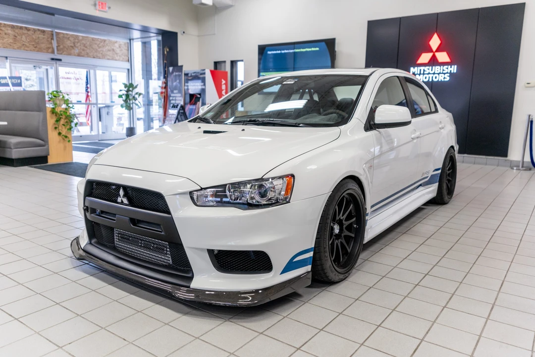 2014 Mitsubishi Lancer Evolution X 9th Gen - Image 2 of 31