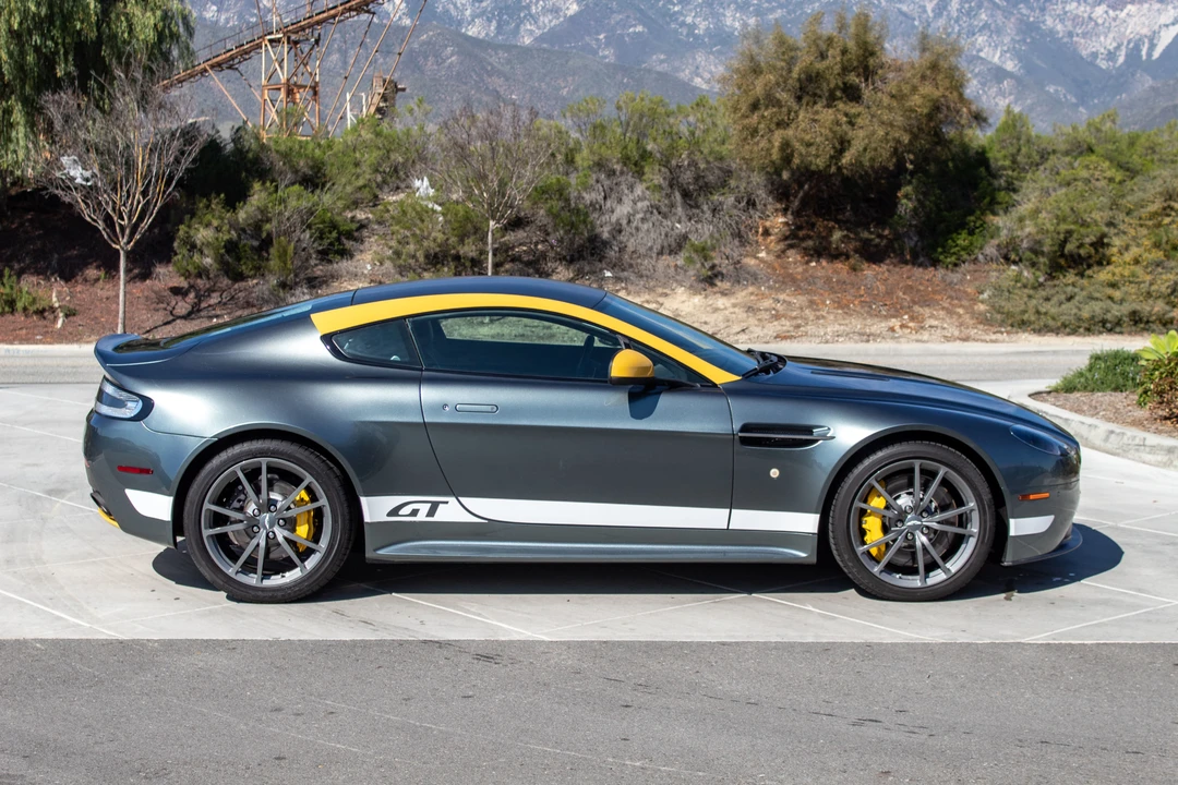2016 Aston Martin V8 Vantage (2006-2017) - Image 15 of 31
