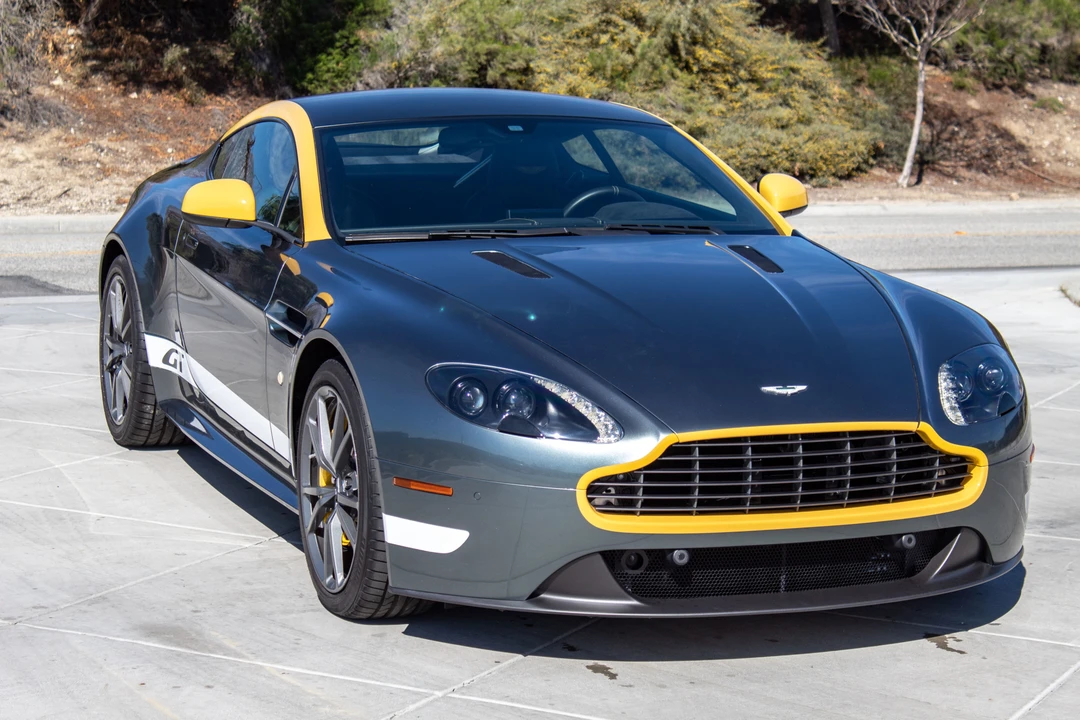 2016 Aston Martin V8 Vantage (2006-2017) - Image 3 of 31