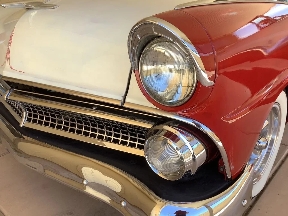 1955 Ford Fairlane 1st Gen - Image 11 of 31