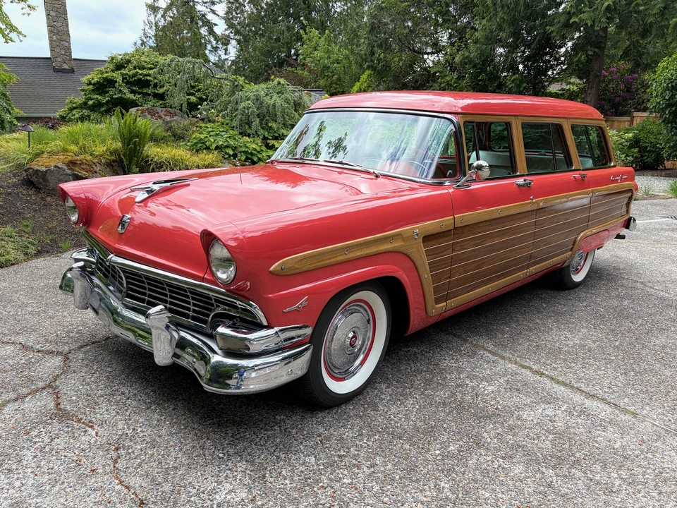 1956 Ford Country Squire - Image 6 of 31
