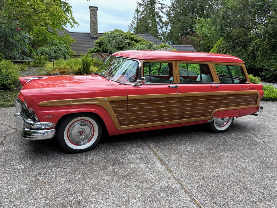 1956 Ford Country Squire - Image 7 of 31