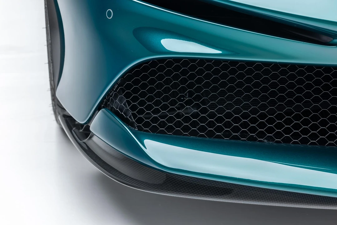 2022 Ferrari SF90 Stradale - Image 24 of 31