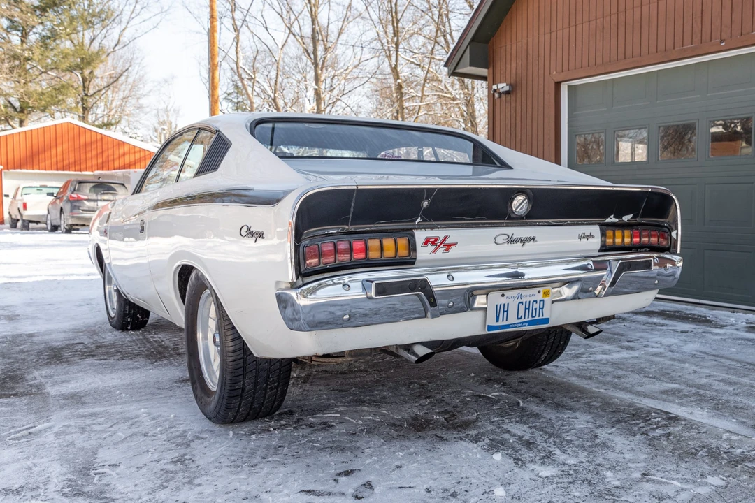 1973 Chrysler - Image 8 of 31