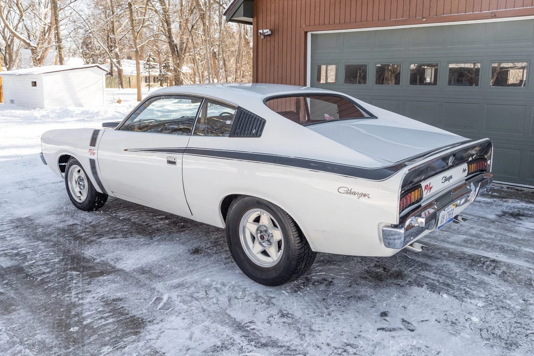 1973 Chrysler - Image 10 of 31