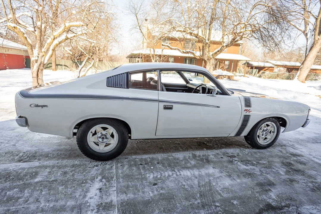 1973 Chrysler - Image 23 of 31
