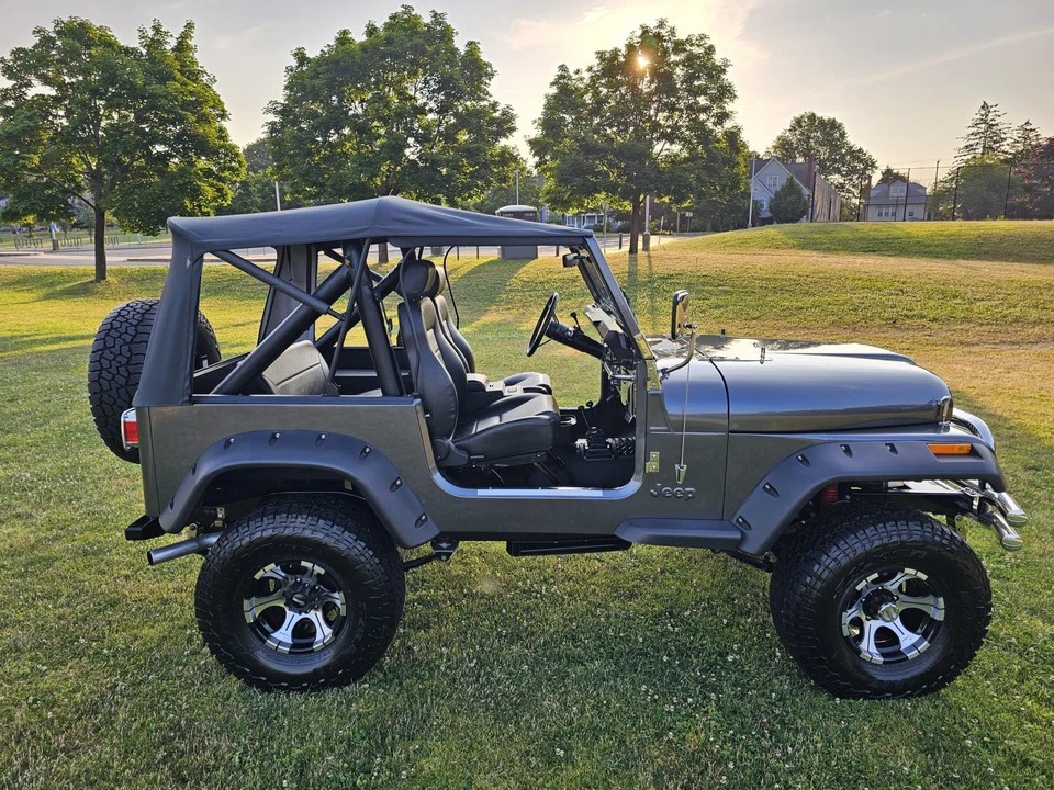 1984 Jeep CJ7 - Image 9 of 31