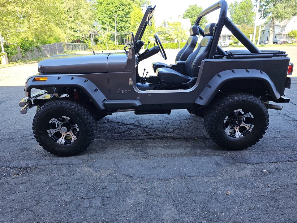 1984 Jeep CJ7 - Image 25 of 31