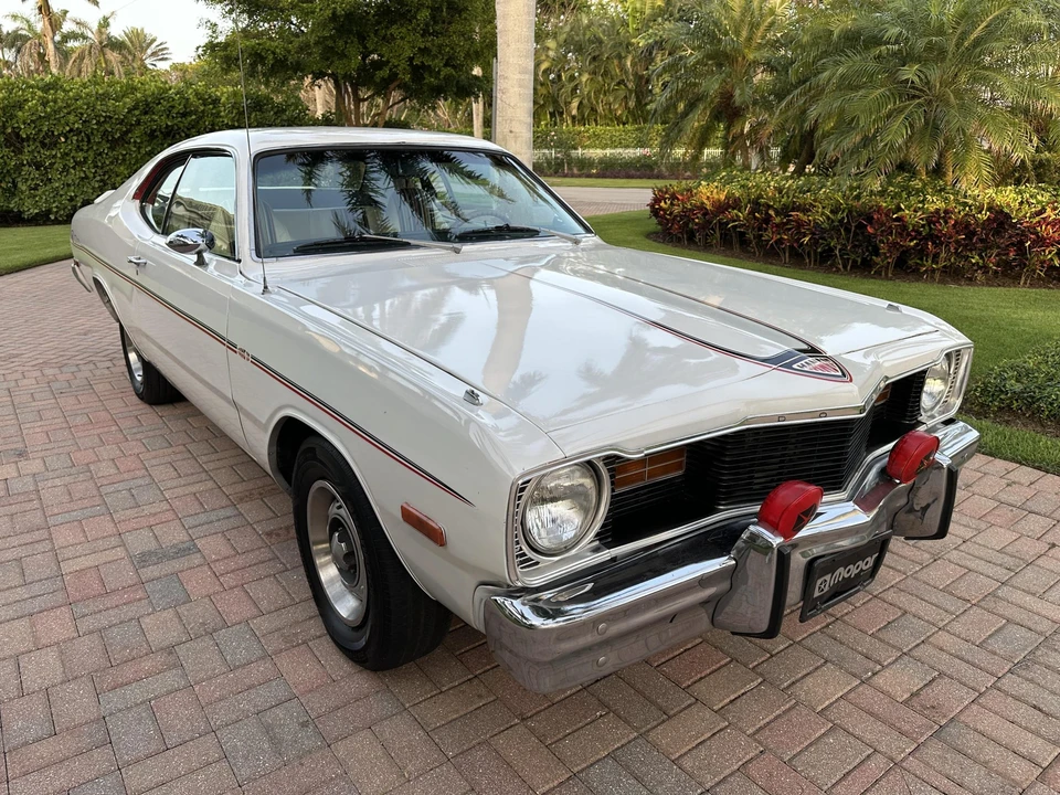 1975 Plymouth Duster - Image 10 of 31