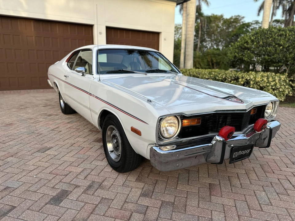 1975 Plymouth Duster - Image 9 of 31