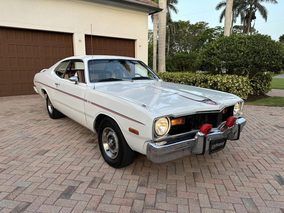 1975 Plymouth Duster - Image 5 of 31