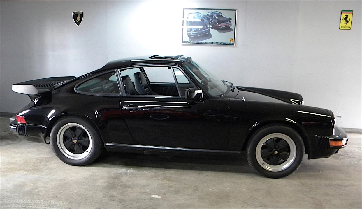 1984 Porsche 911 Carrera 3.2 - Image 30 of 31