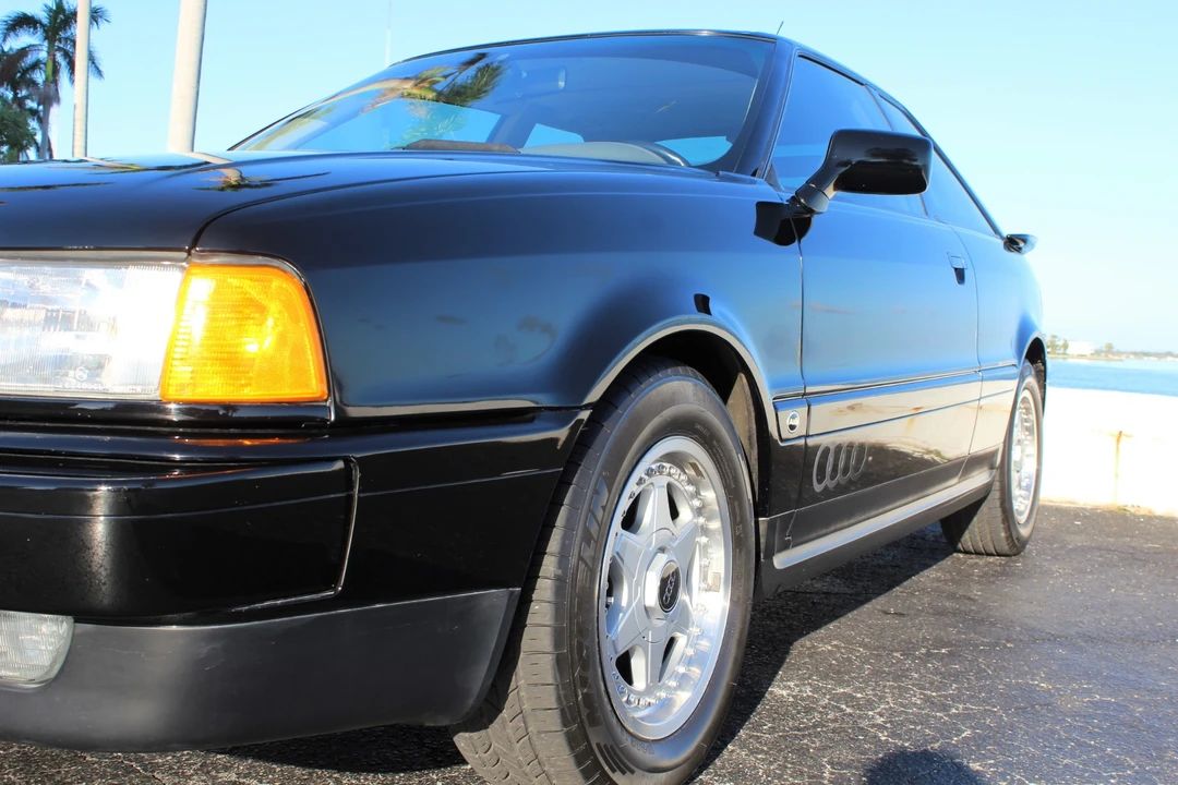 1990 Audi Coupe & Cabriolet - Image 10 of 31