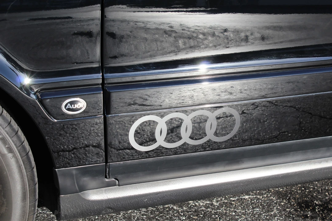 1990 Audi Coupe & Cabriolet - Image 14 of 31