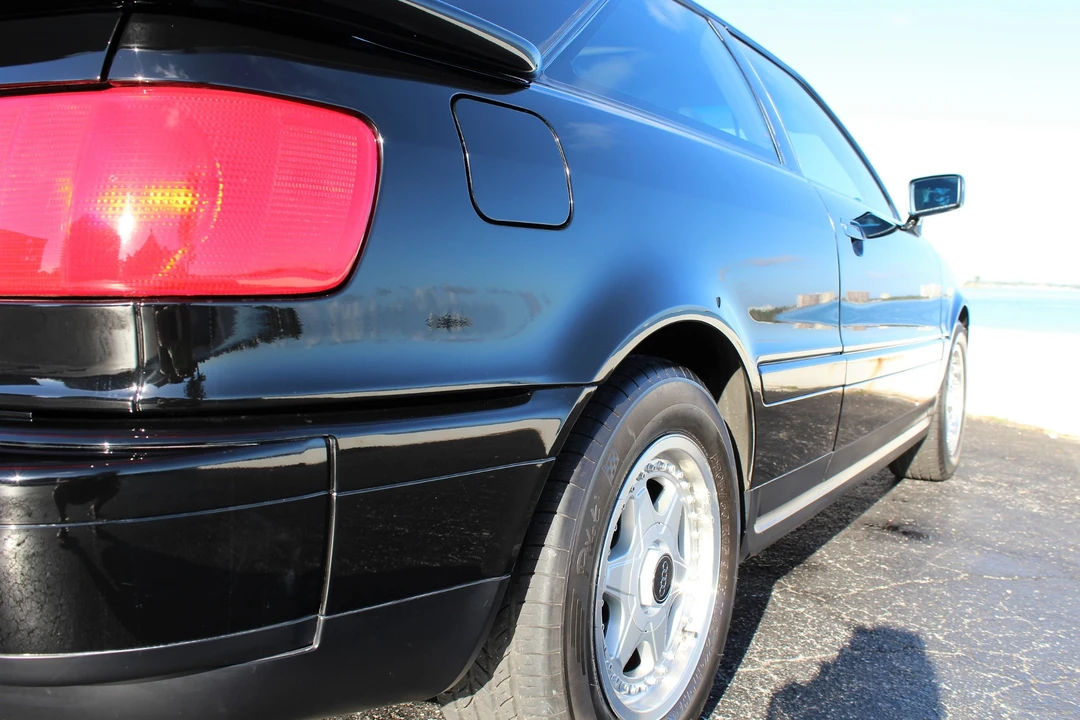 1990 Audi Coupe & Cabriolet - Image 20 of 31