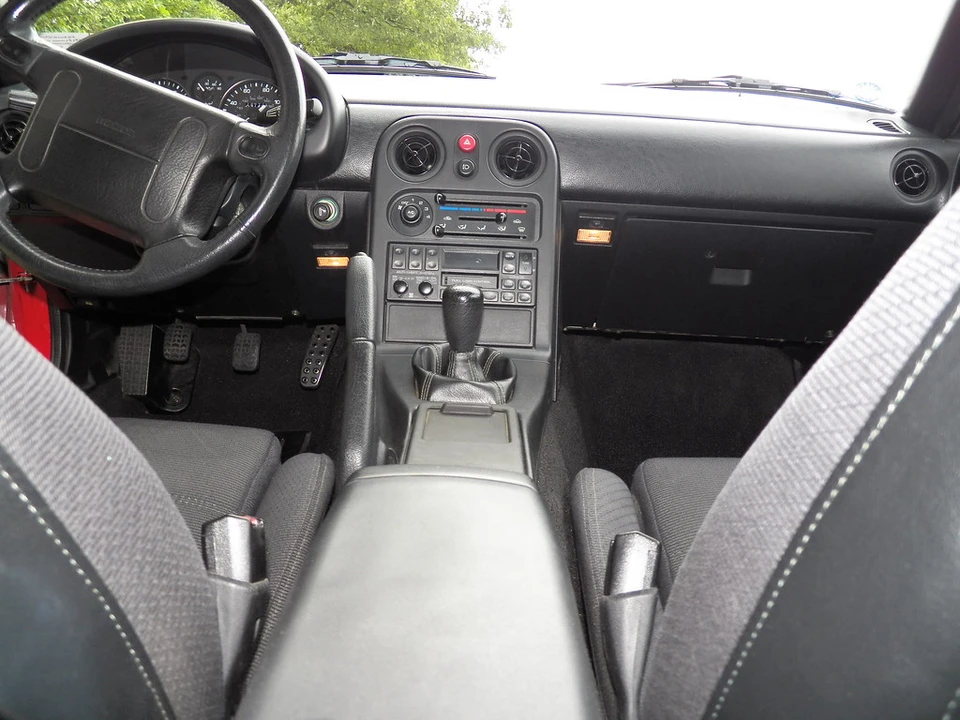 1990 Mazda NA MX-5 Miata - Image 30 of 31