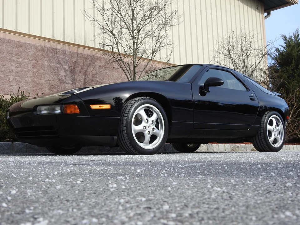 1994 Porsche 928 GTS - Image 2 of 31