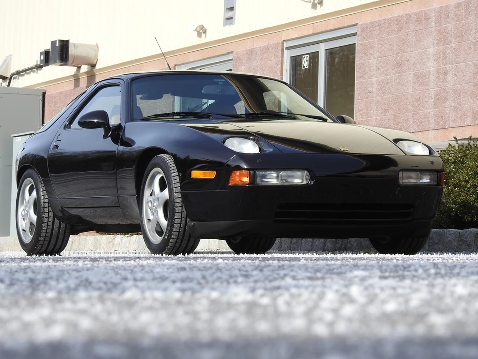 1994 Porsche 928 GTS - Image 8 of 31
